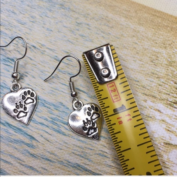 Paw Print Heart Earrings - Picture 7 of 8